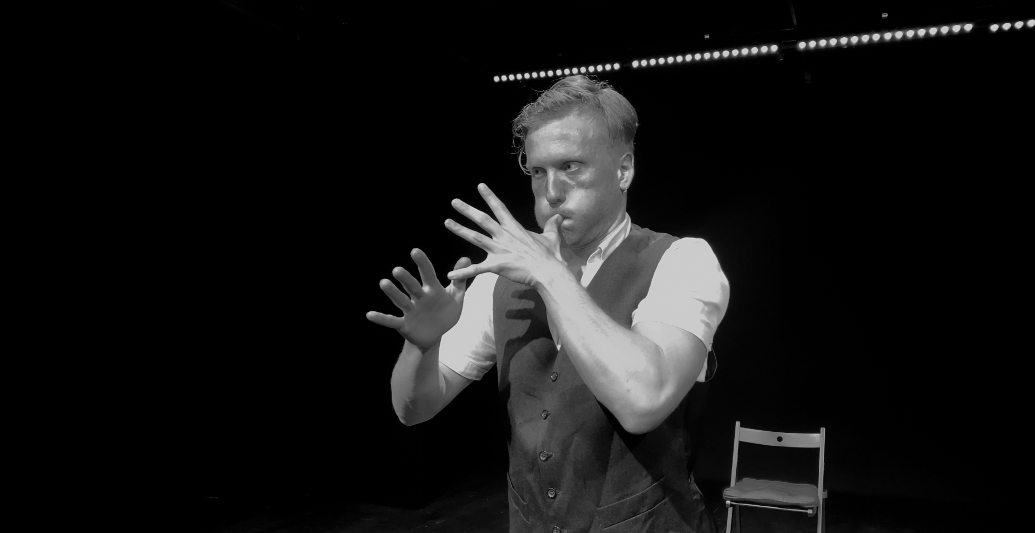 Knock Knock - Le Comptoir des Arts
